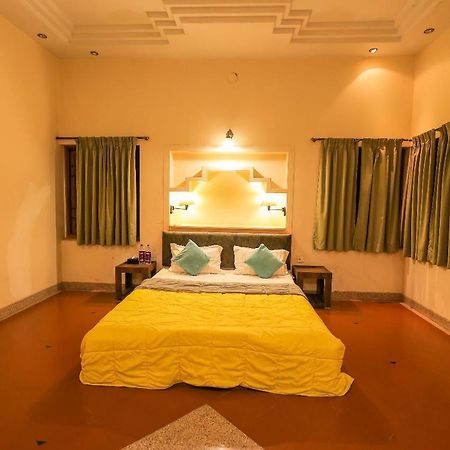 Arcus Villa - Swimming Pool/Ac/Luxurious Mahabaleshwar Exterior photo